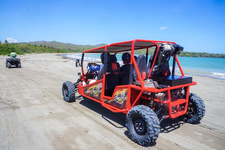 Halvdagsbuggy guidat äventyr för Amber Cove och Taino Bay