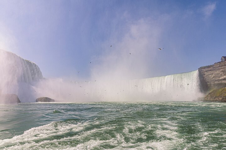 Niagara Falls Tour with Boat Ride & Journey Behind the Falls