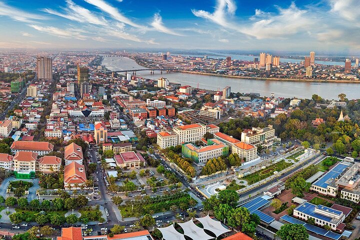 Phnom Pehn City Must See Highlight Guided Tour