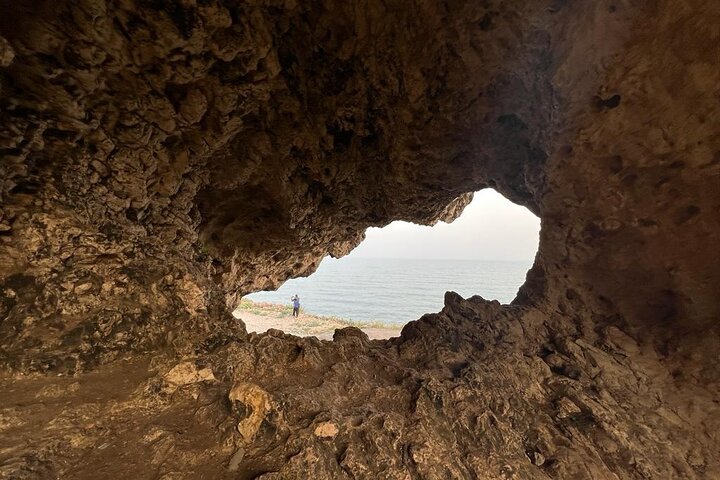 West Salalah Tour - Caraibi d'Oriente - Spiaggia di Fazayah con città