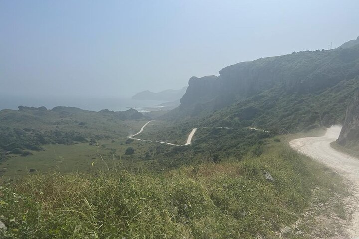 West Salalah Tour - Caraibi d'Oriente - Spiaggia di Fazayah con città