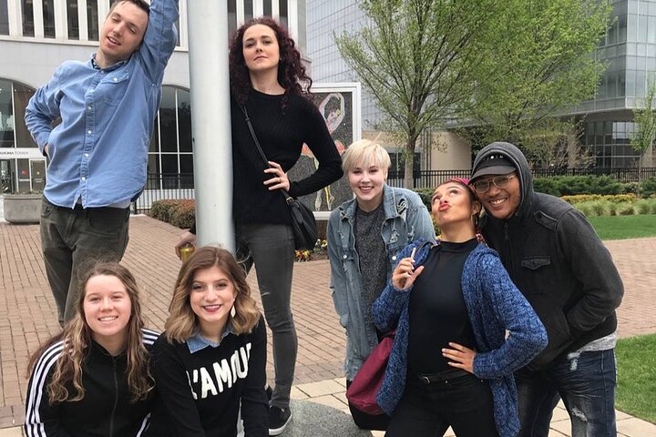 Sjov City Scavenger Hunt i Lindsay af Zombie Scavengers