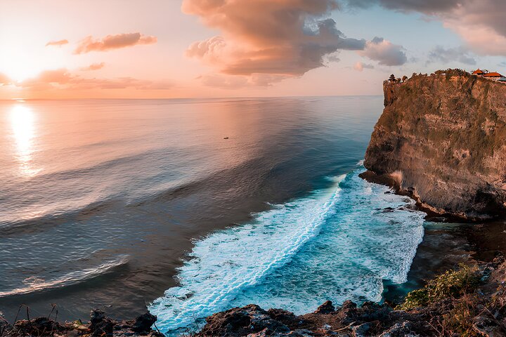 Uluwatu Sunset Tour: Kecak und Feuertanz mit Jimbaran-Abendessen
