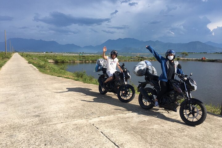 Hoi An Cotu etniske minoriteter landsbyer Ho Chi Minh Trail .Mr phu