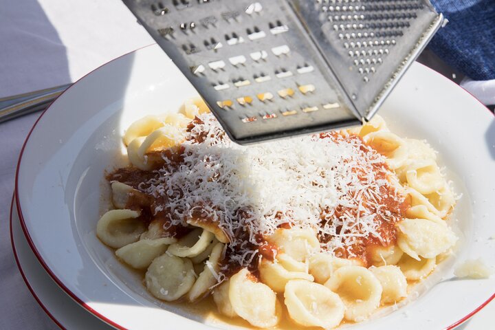 Alberobello: Pasta & Tiramisu klasse i et lokalt hjem af Cesarine