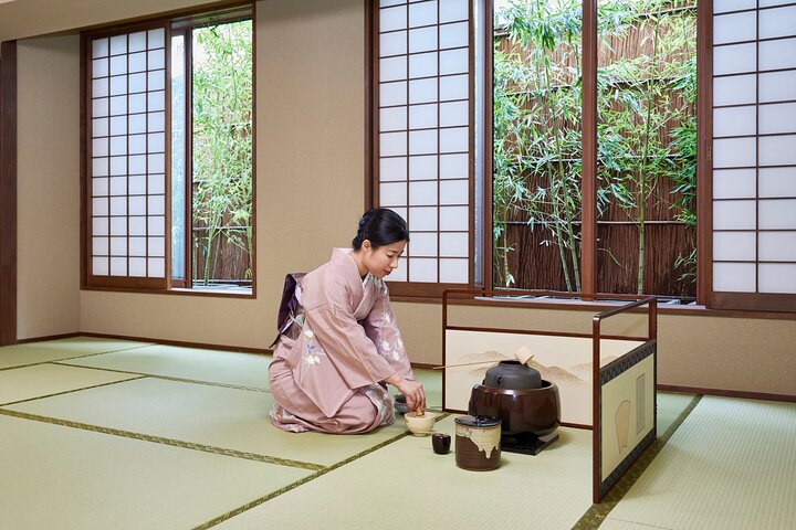 Kimono te seremoni i Tokyo, Asakusa Maikoya