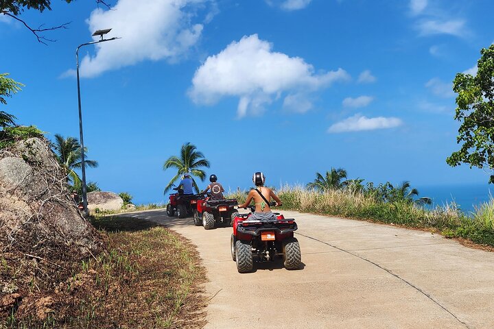 ATV 1,5 Stunden Dschungel-Safari-Tour auf Koh Phangan
