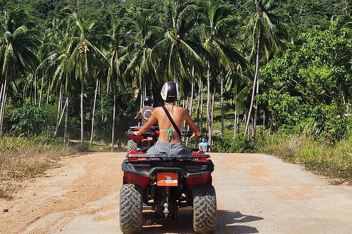 ATV 1,5 Stunden Dschungel-Safari-Tour auf Koh Phangan