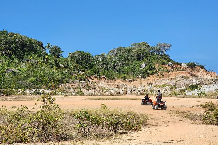 ATV 1,5 Stunden Dschungel-Safari-Tour auf Koh Phangan
