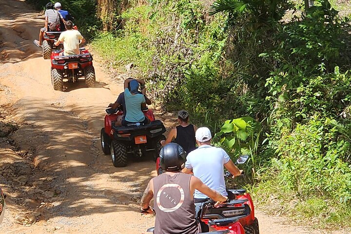 ATV 1,5 Stunden Dschungel-Safari-Tour auf Koh Phangan
