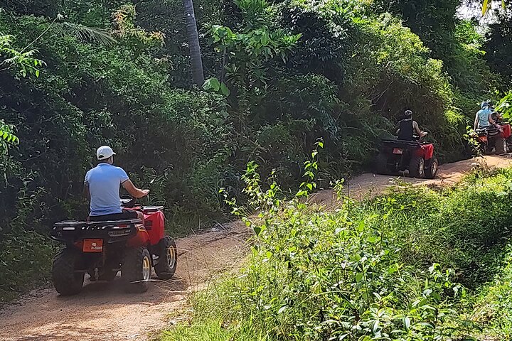 ATV 1,5 Stunden Dschungel-Safari-Tour auf Koh Phangan