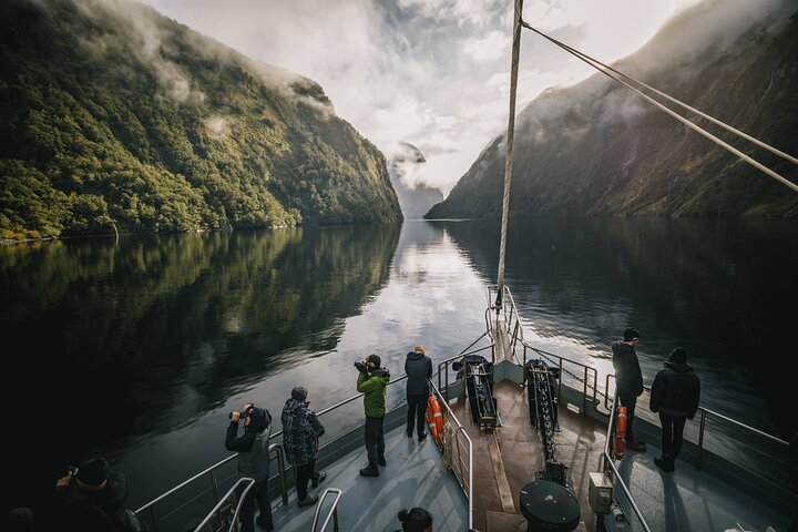 Tvilsomt Sound Wilderness Cruise fra Te Anau