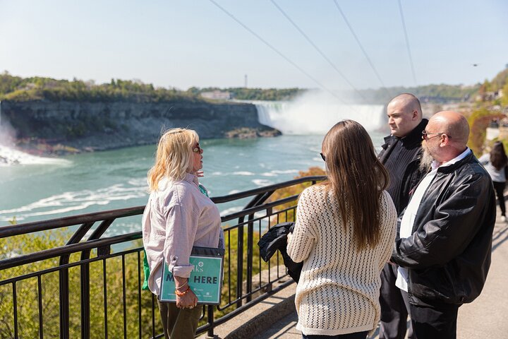 Exclusive Priority Niagara Boat Tour & Journey Behind Falls