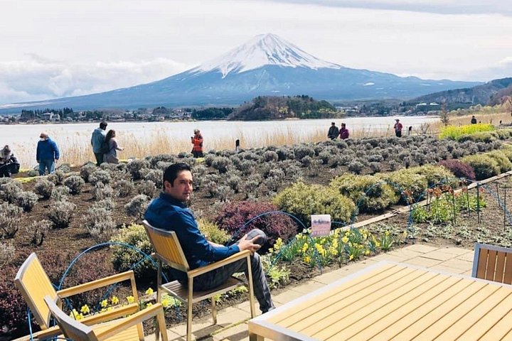 Visite privée d'une journée complète au mont Fuji avec chauffeur anglais