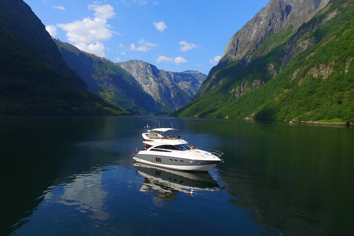 Cruzeiro de iate privado em Flåm e Gudvangen, Nærøyfjord