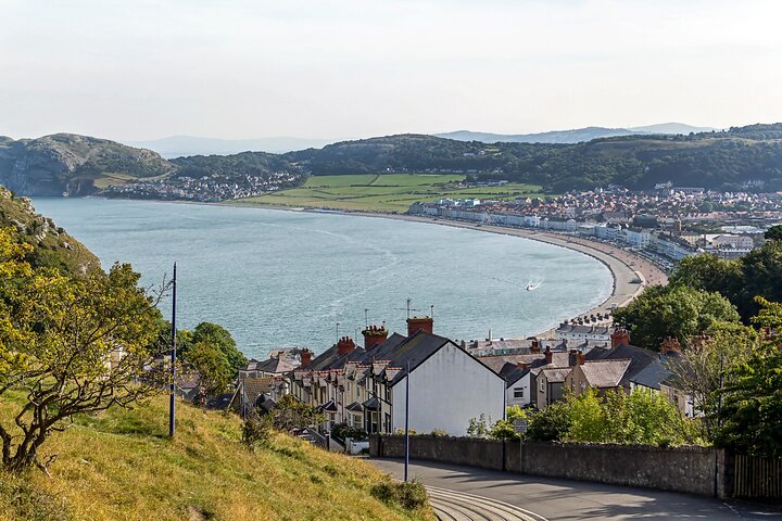 Llandudno Gateway : Snowdonia, Castillos & Portmeirion Tour Privado