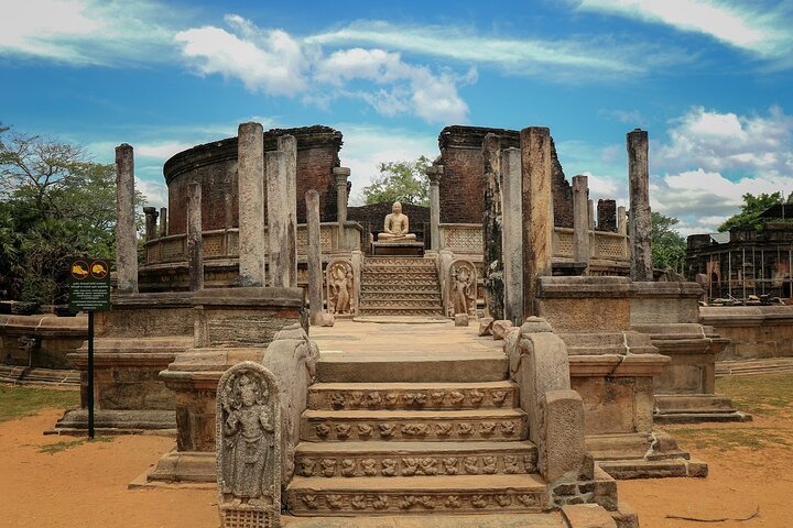 Tour privado de un día por Polonnaruwa desde Sigiriya