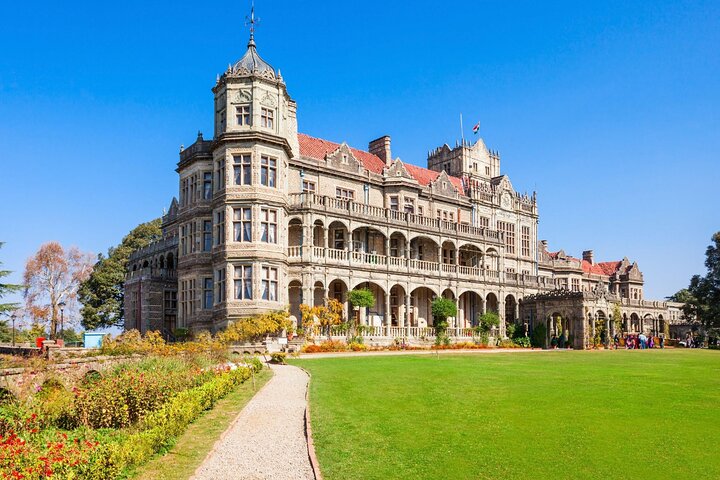 Upptäck Colonial Trails of Shimla 2 timmars guidad vandring