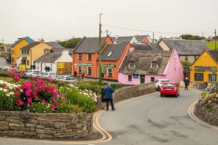 Excursión privada a los acantilados de Moher en grupo pequeño desde Ennis, Shannon
