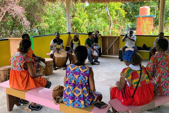 Garifuna kulturelles und kulinarisches Erlebnis in Hopkins, Belize
