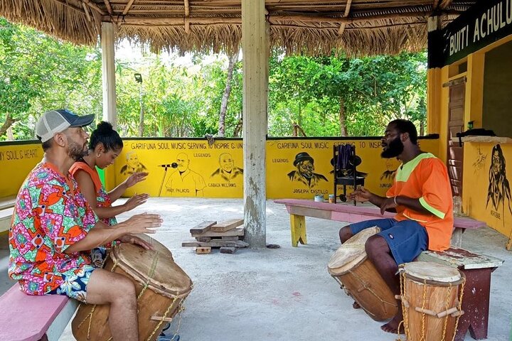 Garifuna kulturelles und kulinarisches Erlebnis in Hopkins, Belize