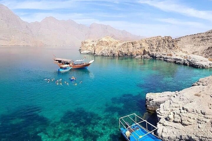 Khasab Dhow Cruise til Musandam Fjords med frokost om bord