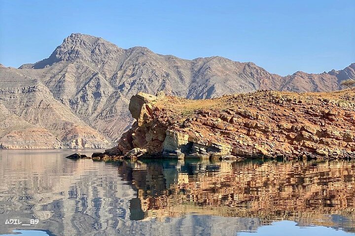 Khasab Dhow Cruise til Musandam Fjords med frokost om bord