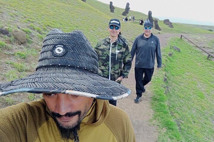 Moai Rise and Fall: Full Day Private Tour