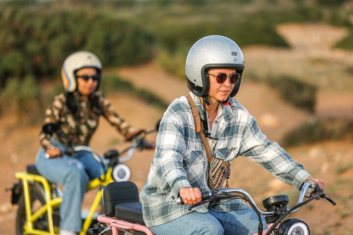 Discovery Tour runt Essaouira med elektrisk motorcykel