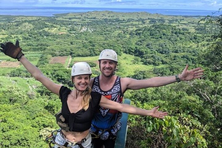 Största Zipline i södra Stillahavsområdet och Cave Exploration Coral Coast