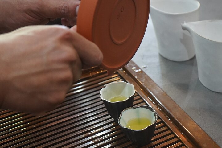 Supremo Sencha: Cerimônia do Chá e Experiência de Fabricação em Hakone