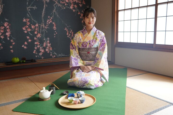 Supremo Sencha: Cerimônia do Chá e Experiência de Fabricação em Hakone