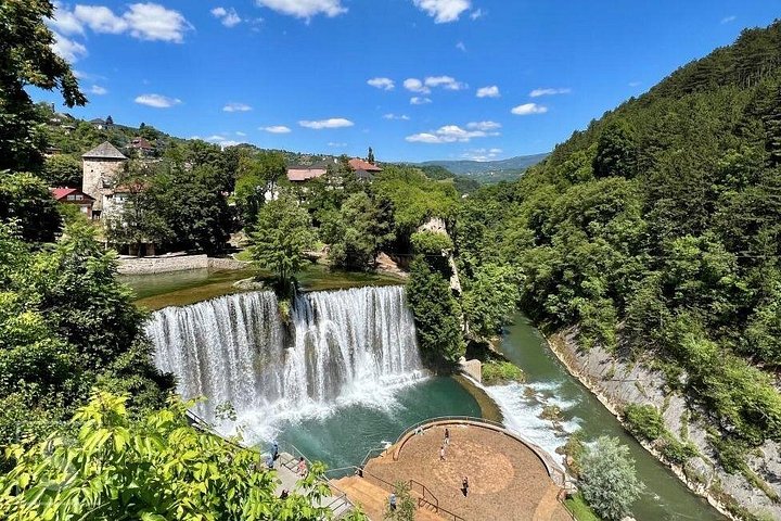 Jajce en Travnik Historical Tour - Day Tour vanuit Sarajevo