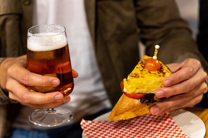 Tour gourmet di tapas e vino a Palma di Maiorca