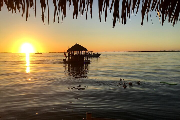 Crucero por Tikis Key Largo - Crucero por Tiki al atardecer