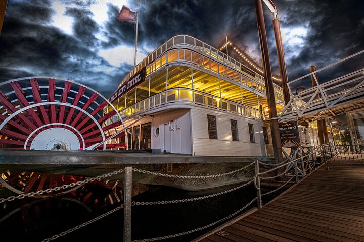 Skuggor, skandaler och hemligheter i Gamla Stan Sacramento Ghost Tours
