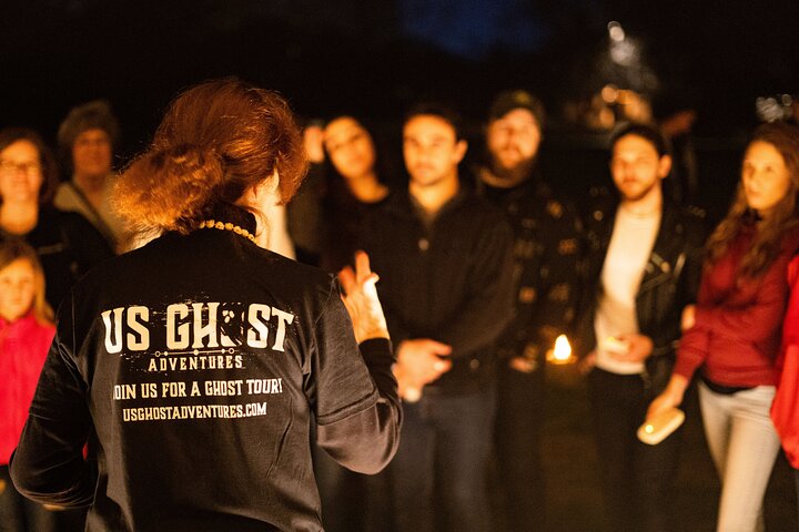 Skuggor, skandaler och hemligheter i Gamla Stan Sacramento Ghost Tours