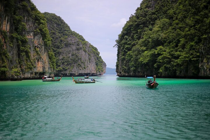 Phi Phi Khai Islands udflugt med havudsigt og frokost med speedbåd