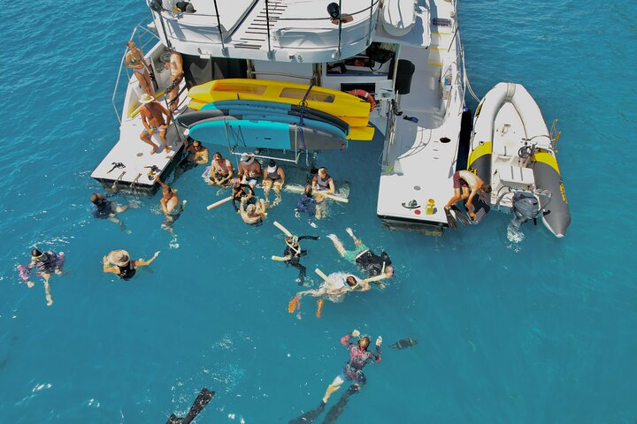 Tour di navigazione, SUP e snorkeling nelle Isole Whitsunday - Bassa affluenza
