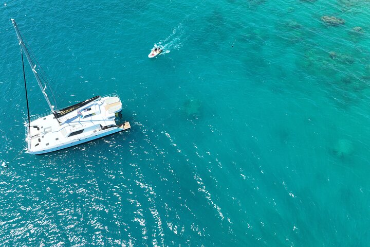 Tour di navigazione, SUP e snorkeling nelle Isole Whitsunday - Bassa affluenza