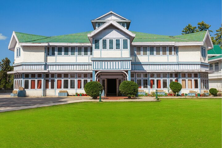 Découvrez le meilleur de Shimla avec un local - Visite privée de 8 heures en voiture AC