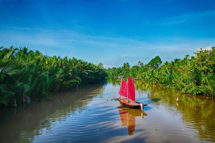 Mekong River Relaxing Crociera in barca a vela ai canali del cocco (1.5HRS)