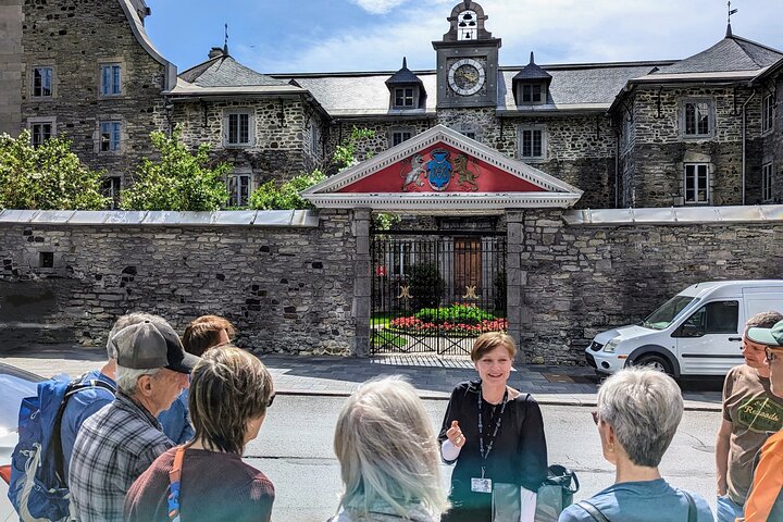 Gamla Montreal Walking Tour | Liten grupp (max 10) | av MTL Detours