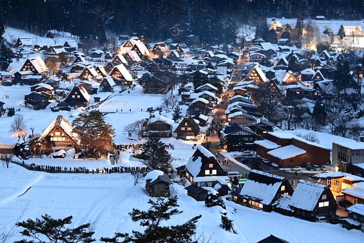 Gujo, Hida Takayama og Shirakawa-go-dagstur fra Nagoya