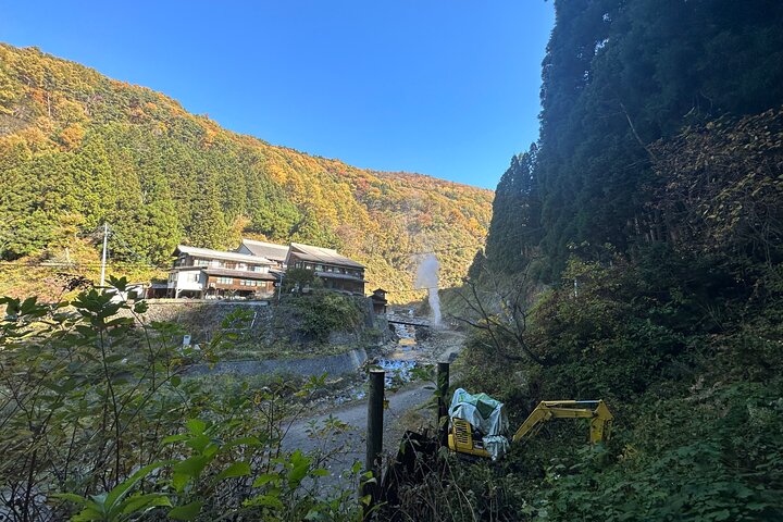 1-tägige private Schneeaffen-ZenkoJi-Tempel- und Sake-Verkostung durch Nagano