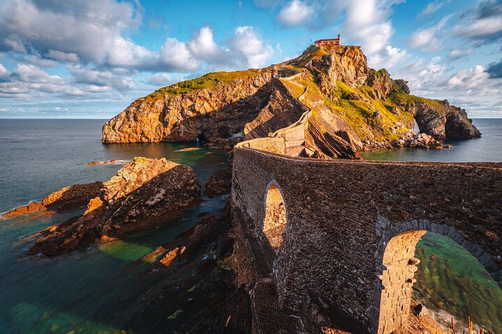 Gaztelugatxe Toegang, Bermeo en Gernika rondreis vanuit Bilbao