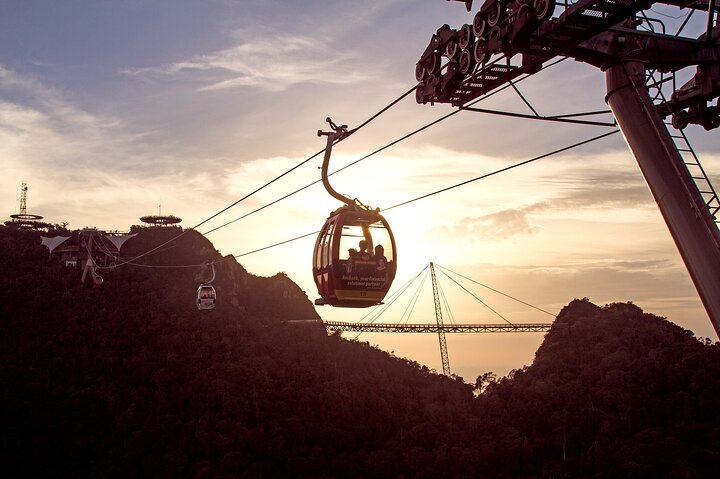 Tour privato dello SkyBridge di Langkawi, della funivia e della natura rinfrescante