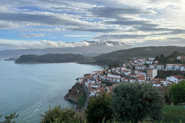 Tour from Oviedo to Santillana del Mar Llanes and comillas