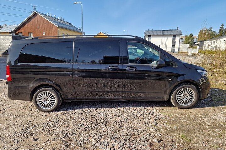 Helsingfors-Vanda flygplats till hotell till flygplats/taxi