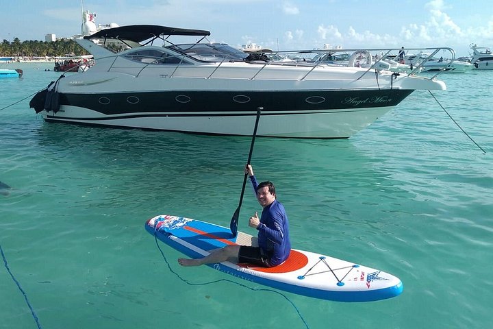 Private Premium Yacht 46FT Rental in Cancún